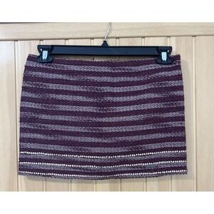Abercrombie & Fitch Burgundy and Gold Woven Side Zip Mini Skirt With Gold Sequin